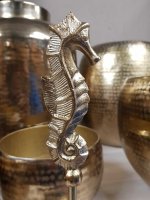 Dekoratives Seepferdchen auf St&auml;nder Aluminium Gold...